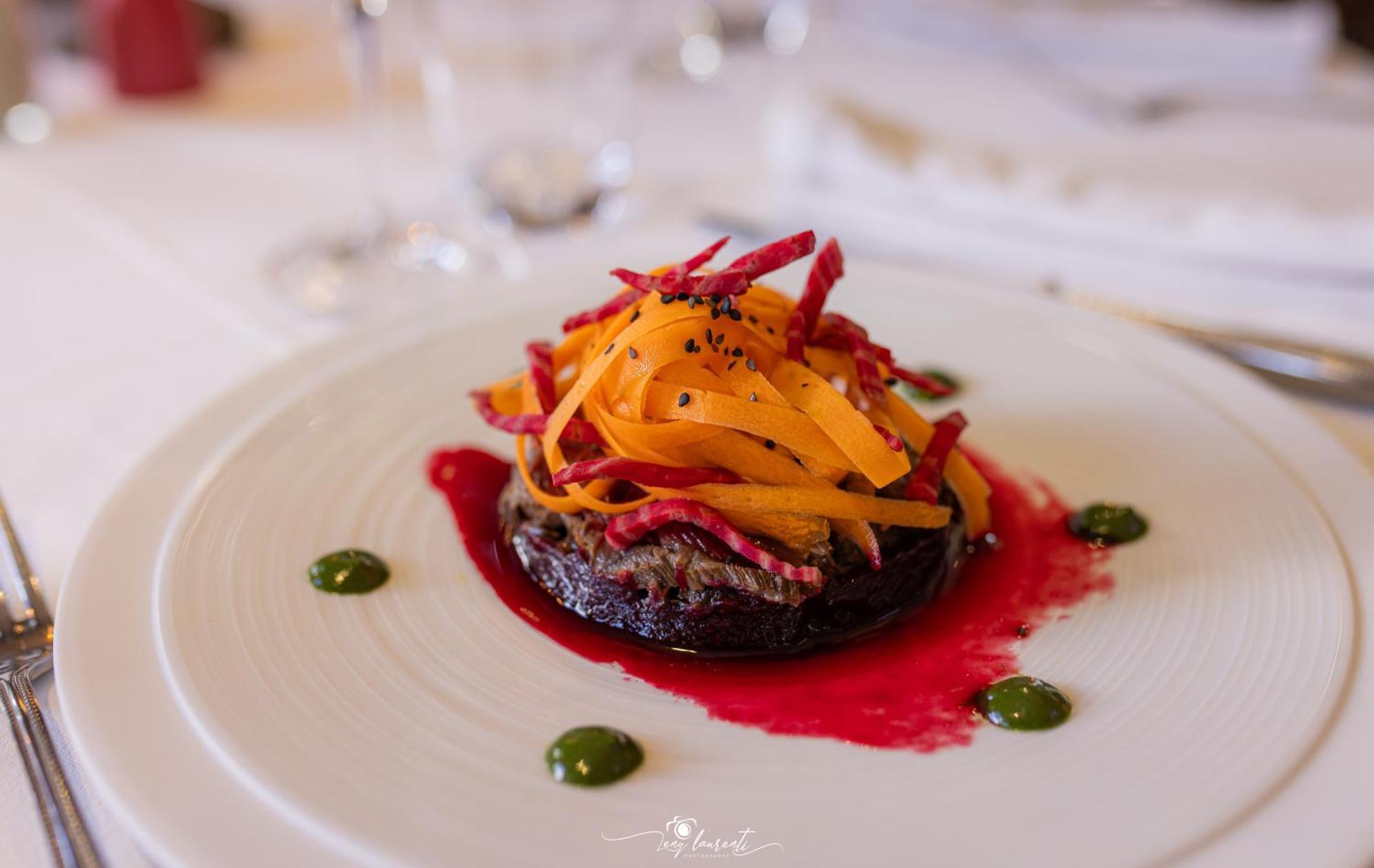 Hotel & Spa Les Bartavelles Crots Exterior photo